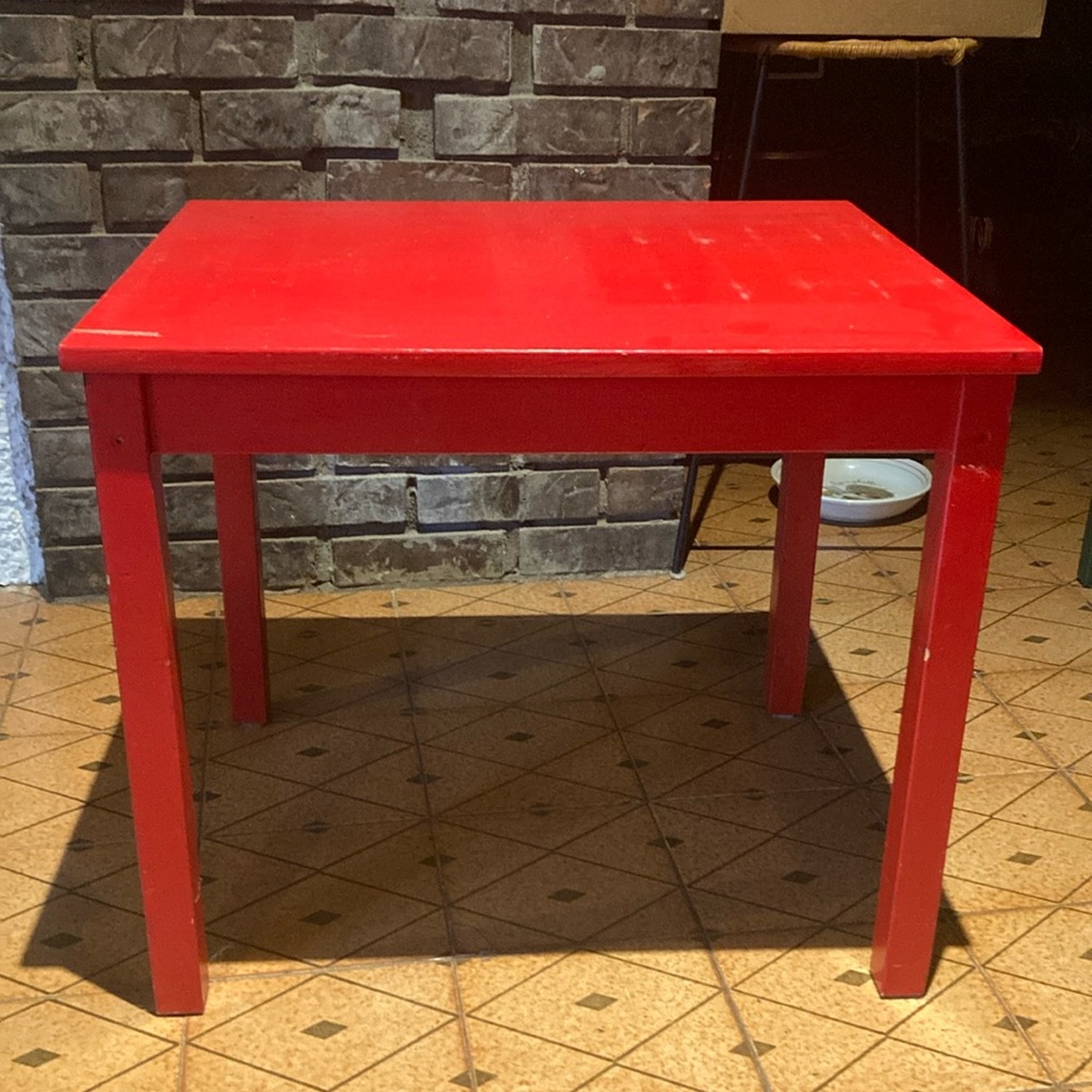 small old table WITH chairs for kids. COMES IN THE SET